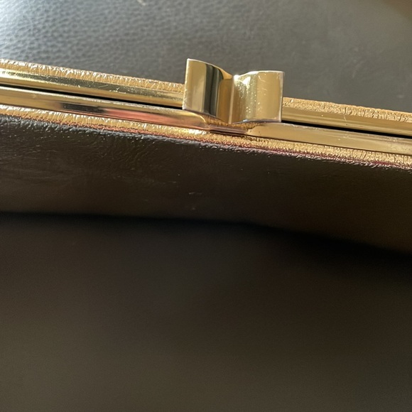 Vintage gold clutch - Picture 6 of 7